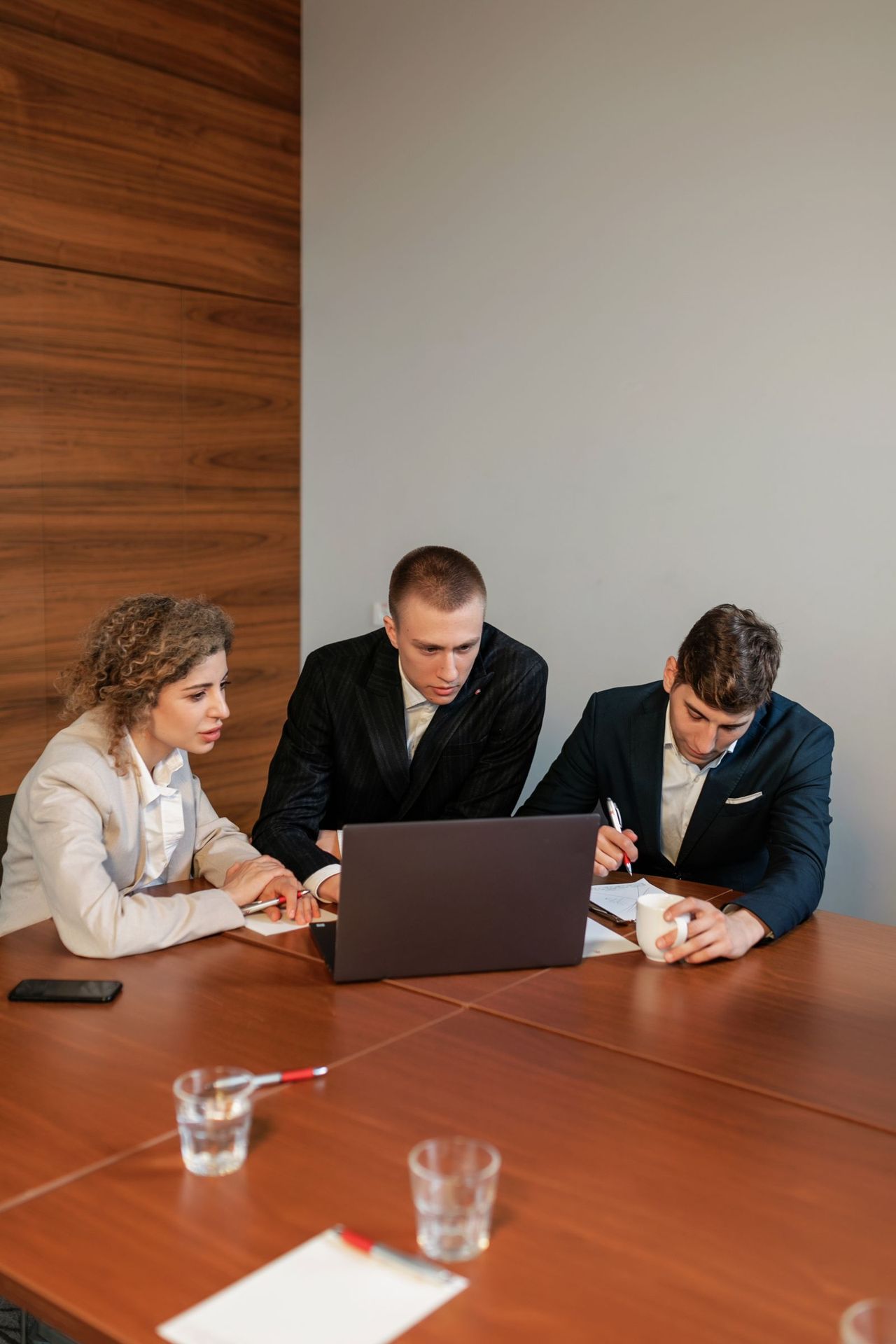 Wat is een ERP-systeem en hoe ondersteunt het de groei van je bedrijf?